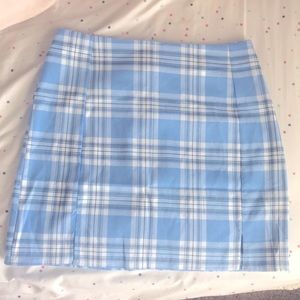 Blue plaid skirt never worn